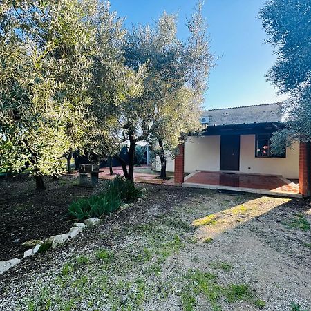 La Perla Di Dea Villa Lido Di Fondi Bagian luar foto